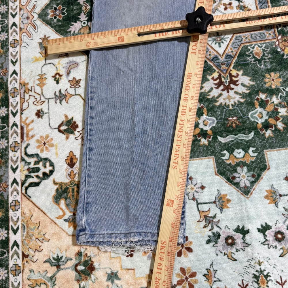 Wrangler Jeans Mens Blue Denim Faded Distressed Straight Leg Casual Pants‎ - Picture 6 of 6